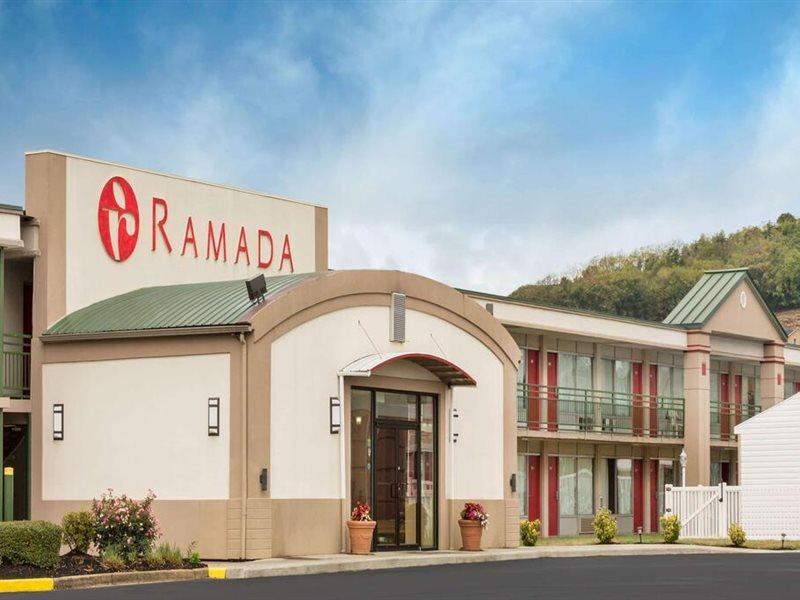 Ramada By Wyndham Harrisonburg Motel Eksteriør bilde