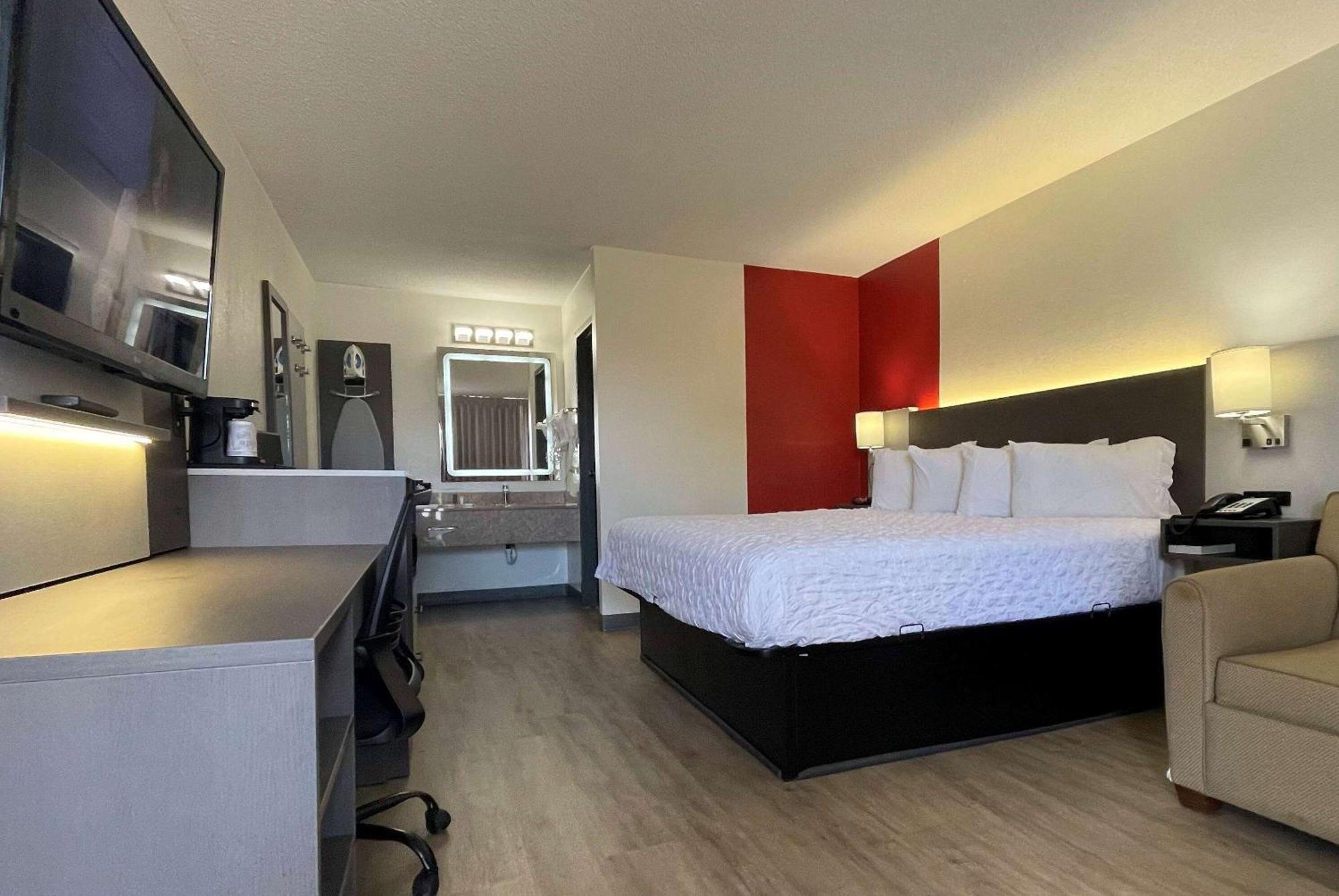 Ramada By Wyndham Harrisonburg Motel Eksteriør bilde