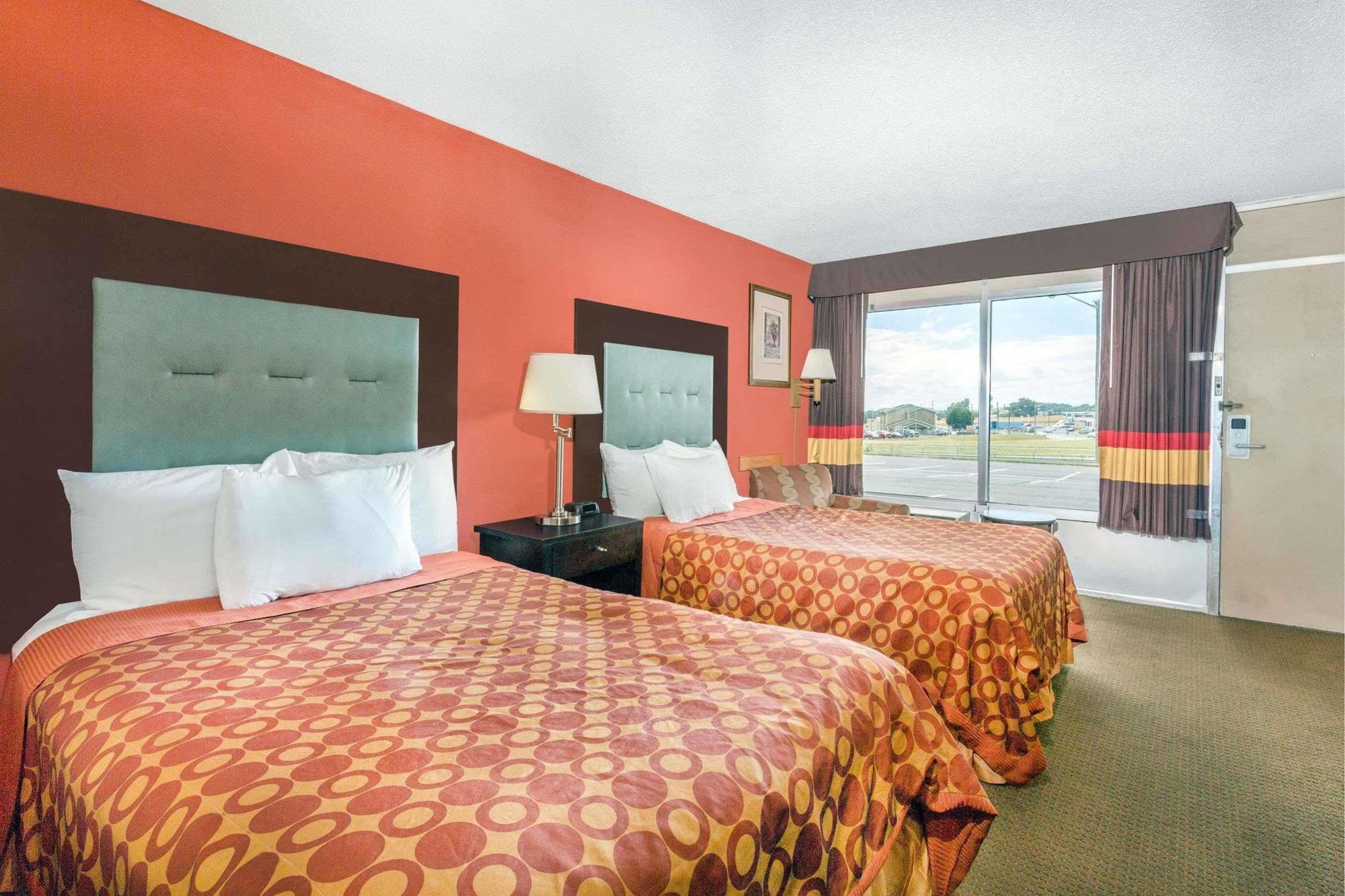 Ramada By Wyndham Harrisonburg Motel Eksteriør bilde